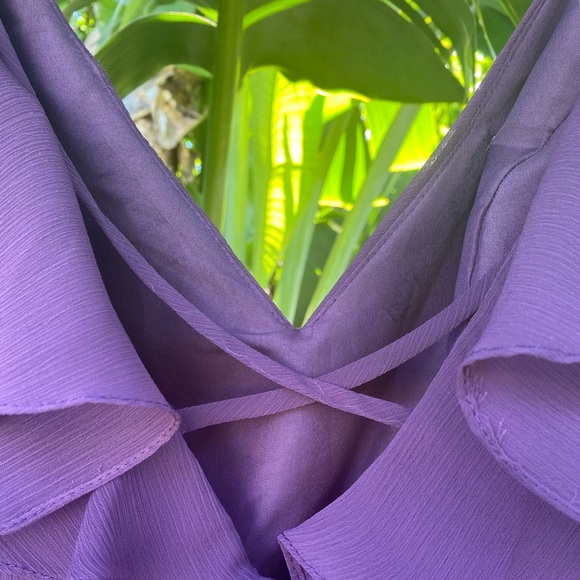 David’s Bridal Flutter Sleeve Chiffon Dress Plum - Picture 6 of 14